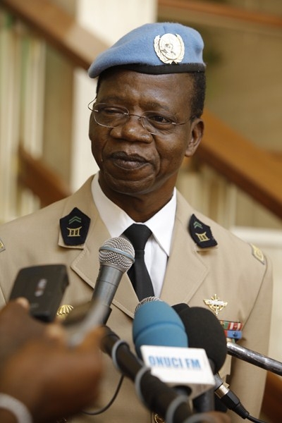 ONUCI : Le général Gnakoudé Béréna reçoit la médaille des Nations unies